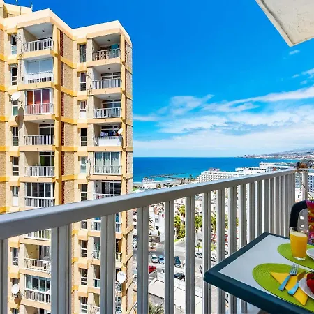 M10 Sea View Apartment Las Americas, Pool, Wifi شقة أرونا